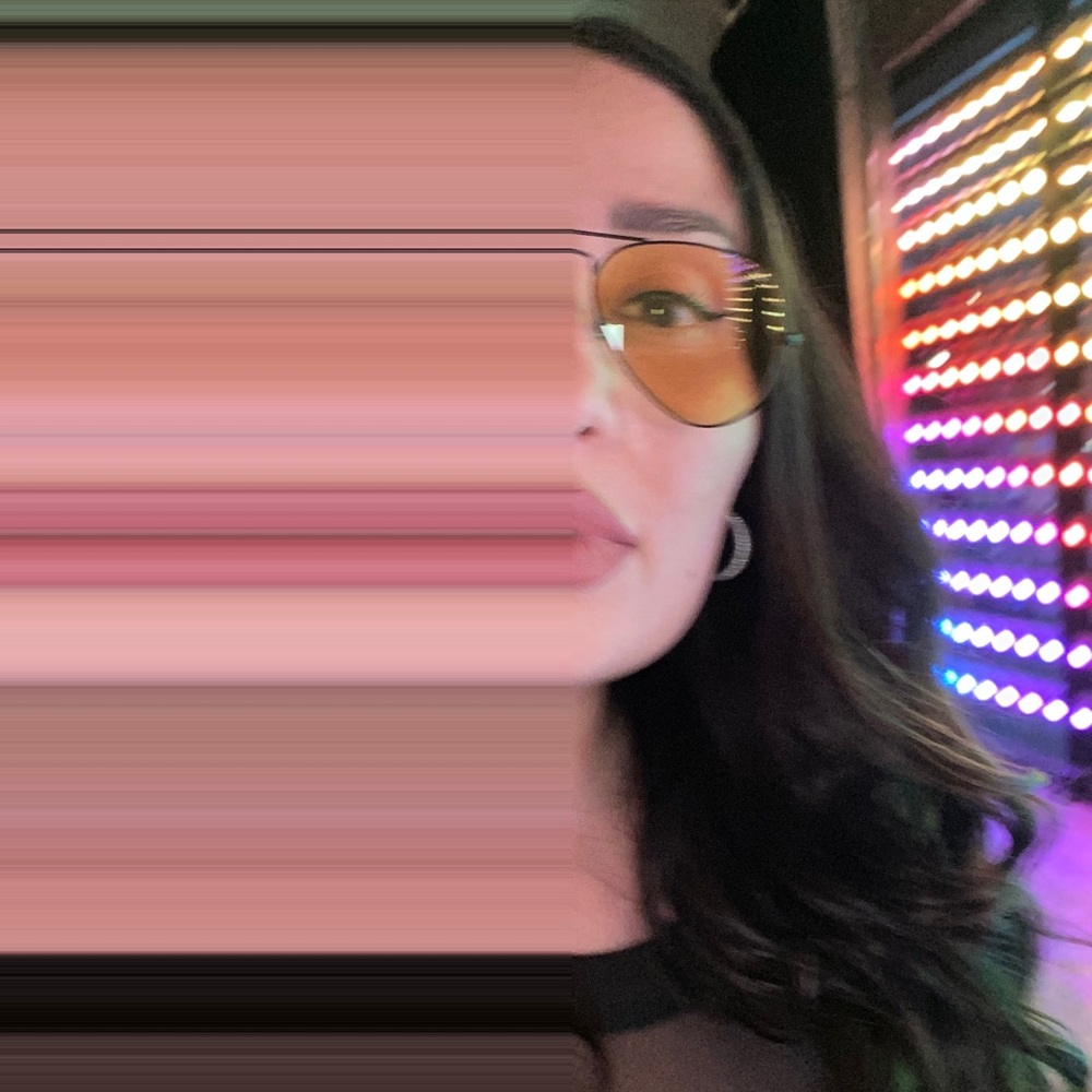 Meet your Posher, Angie